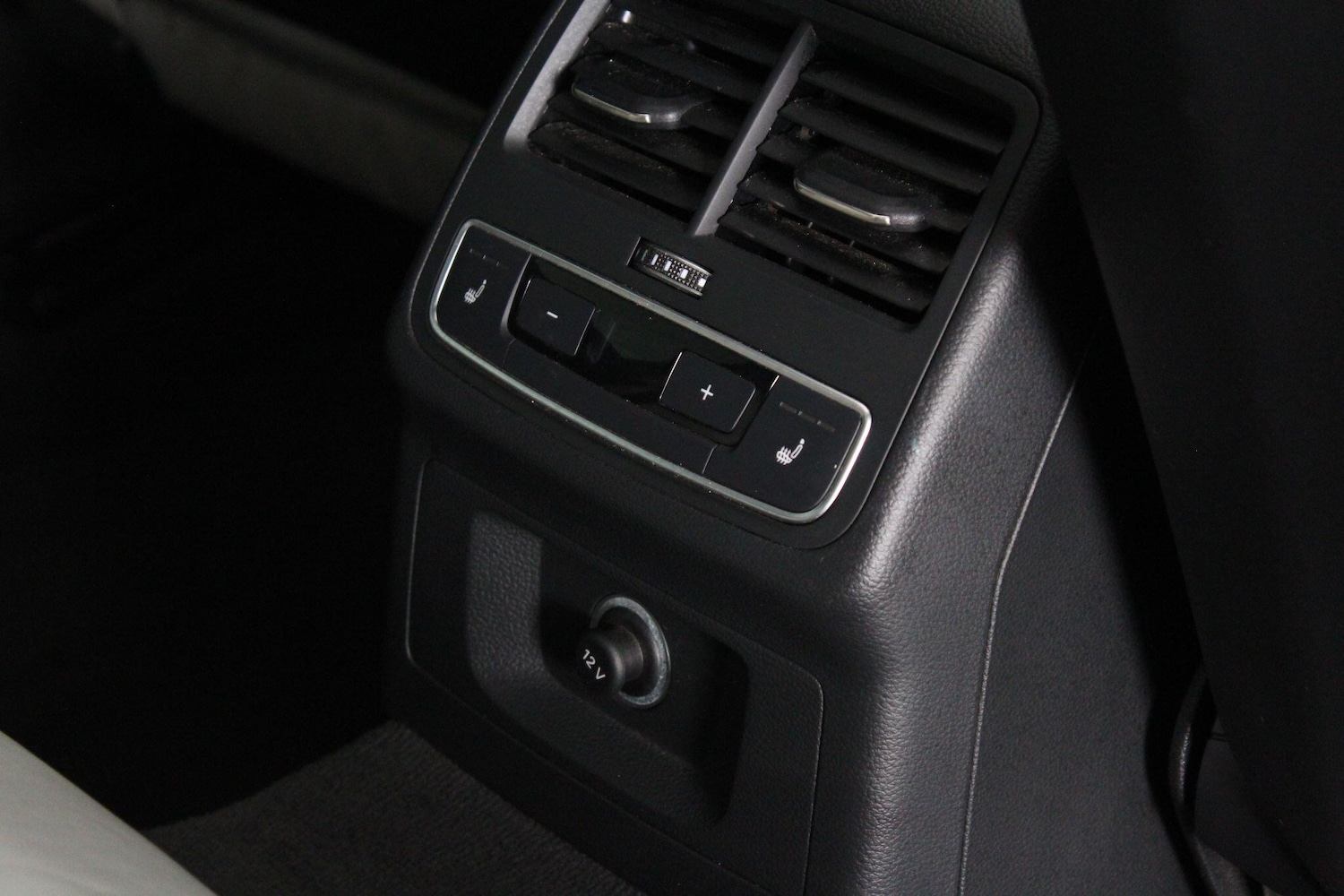 Used Audi RS4 2018 for sale - 76994368: Photo 53