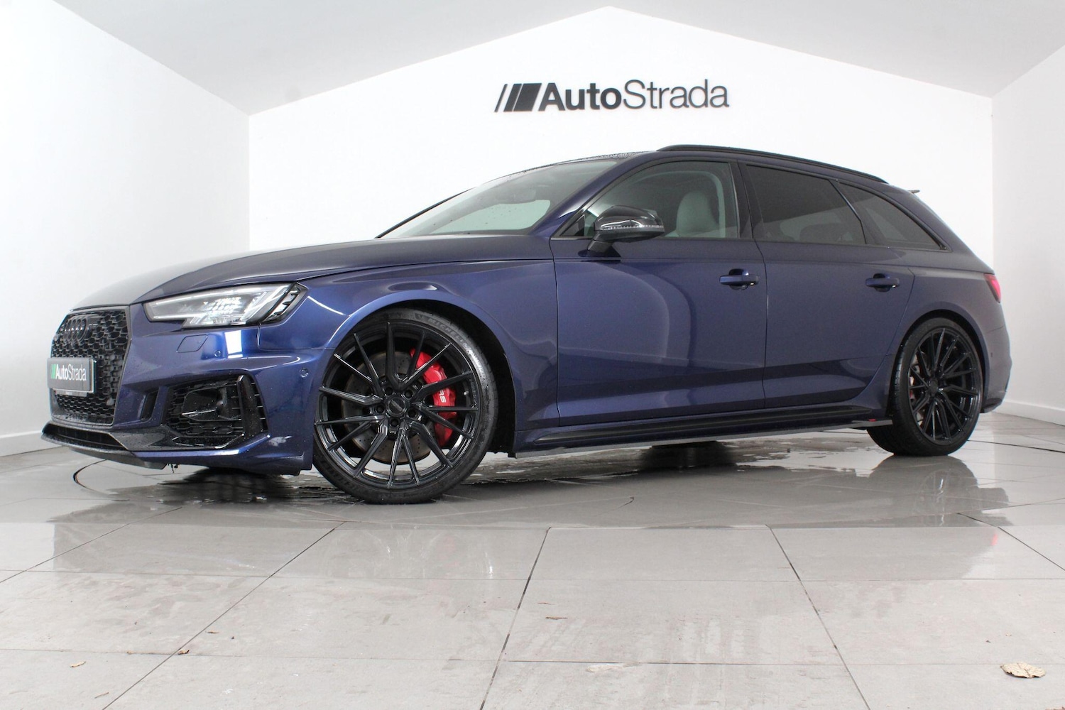 Used Audi RS4 2018 for sale - 76994368: Photo 6