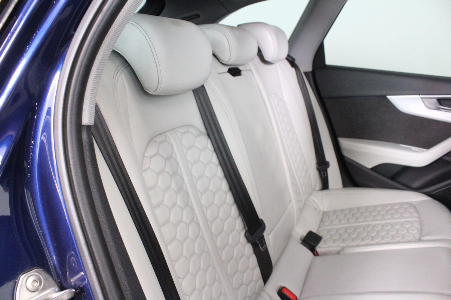 Used Audi RS4 2018 for sale - 76994368: Photo 75