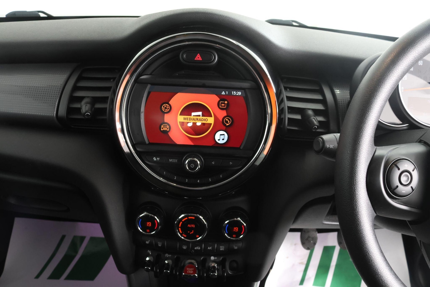 Used MINI Hatch 2018 for sale - 77344009: Photo 30