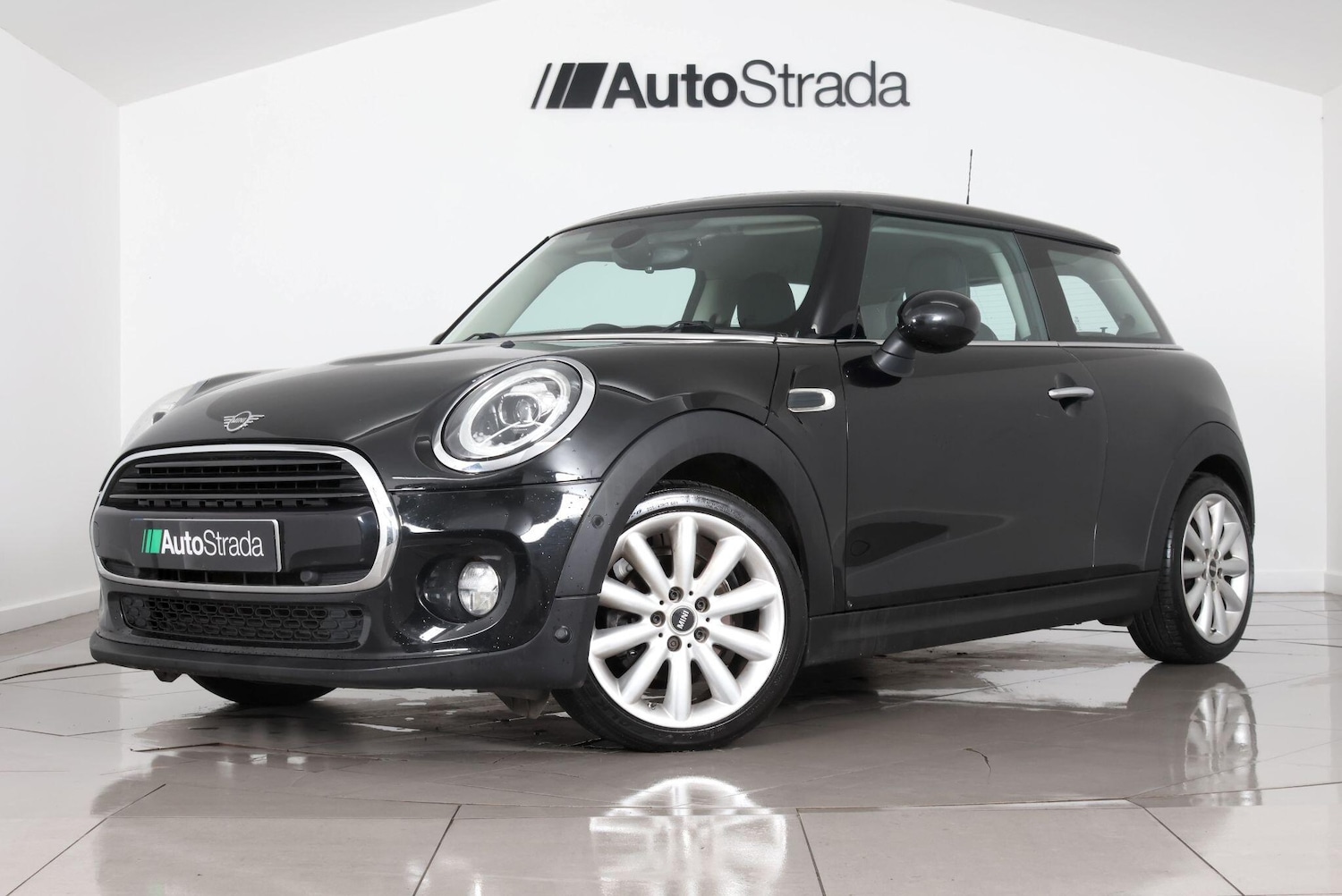 Used MINI Hatch 2018 for sale - 77344009: Photo 4
