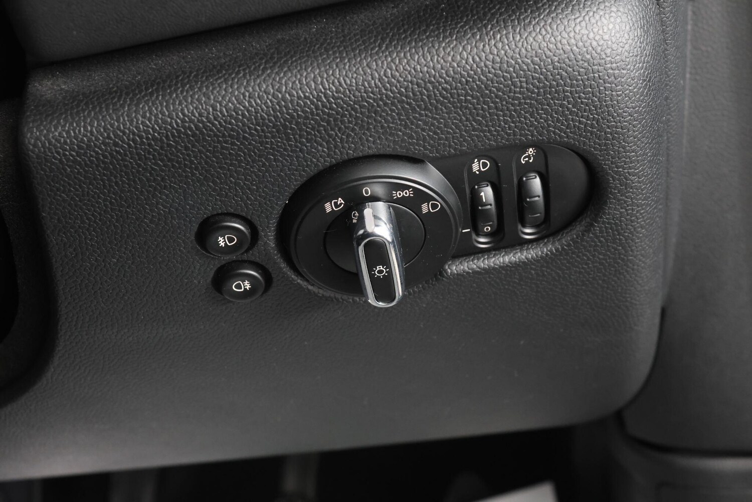 Used MINI Hatch 2018 for sale - 77344009: Photo 45