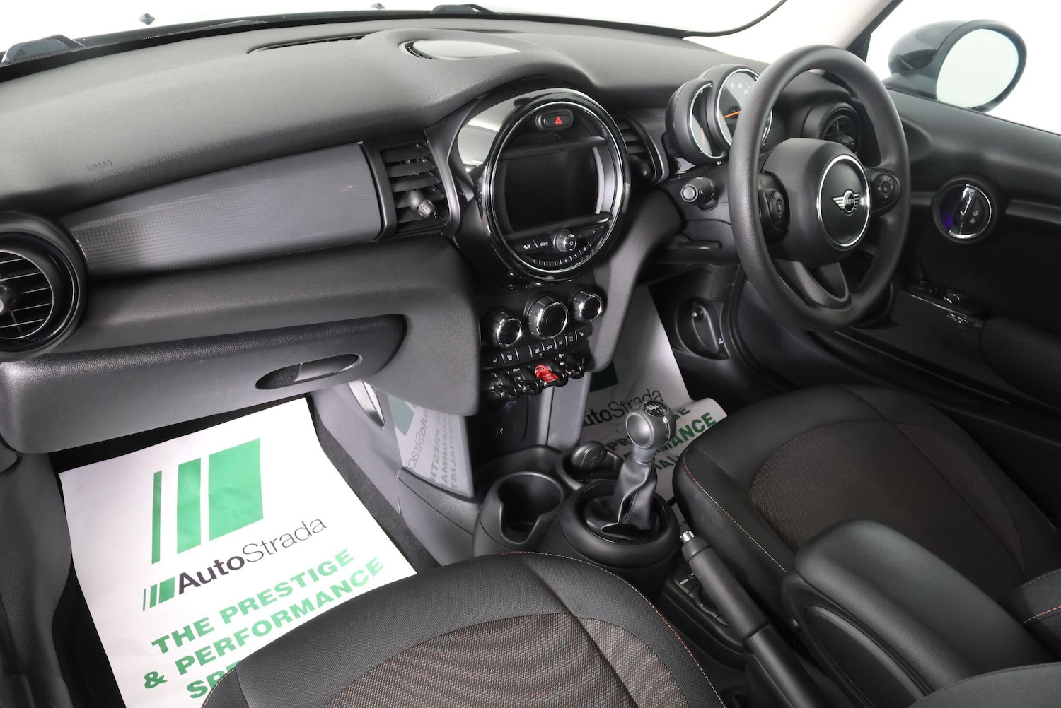 Used MINI Hatch 2018 for sale - 77344009: Photo 55