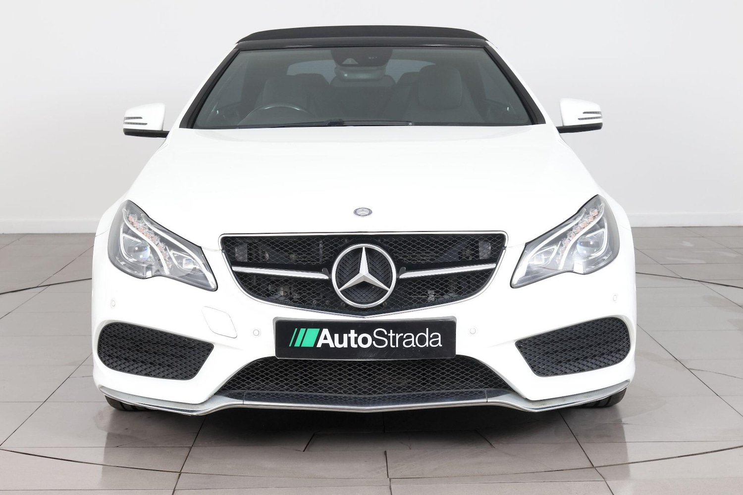 Used Mercedes-Benz E Class for sale - 76990997: Photo 24