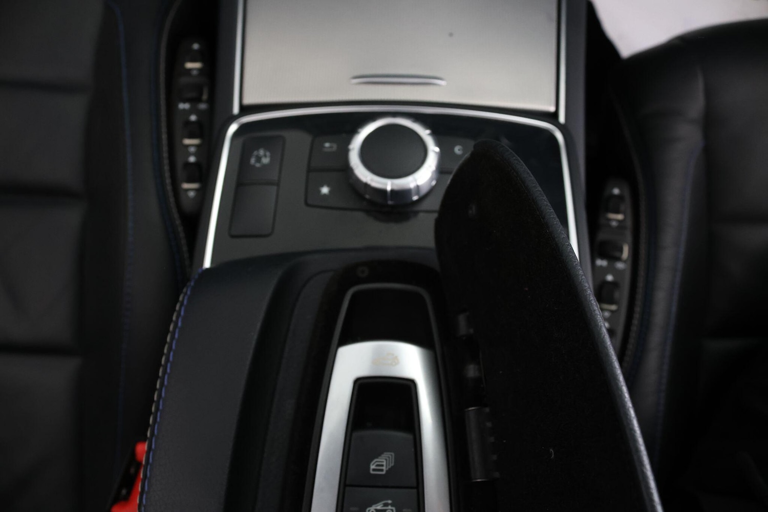 Used Mercedes-Benz E Class for sale - 76990997: Photo 47