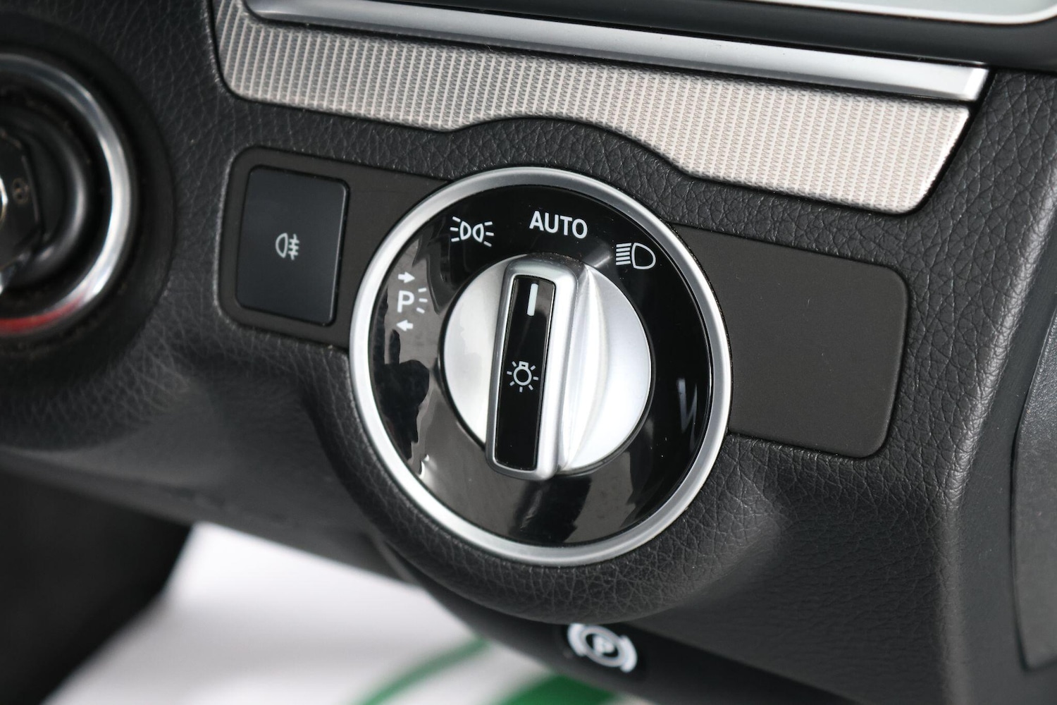 Used Mercedes-Benz E Class for sale - 76990997: Photo 52