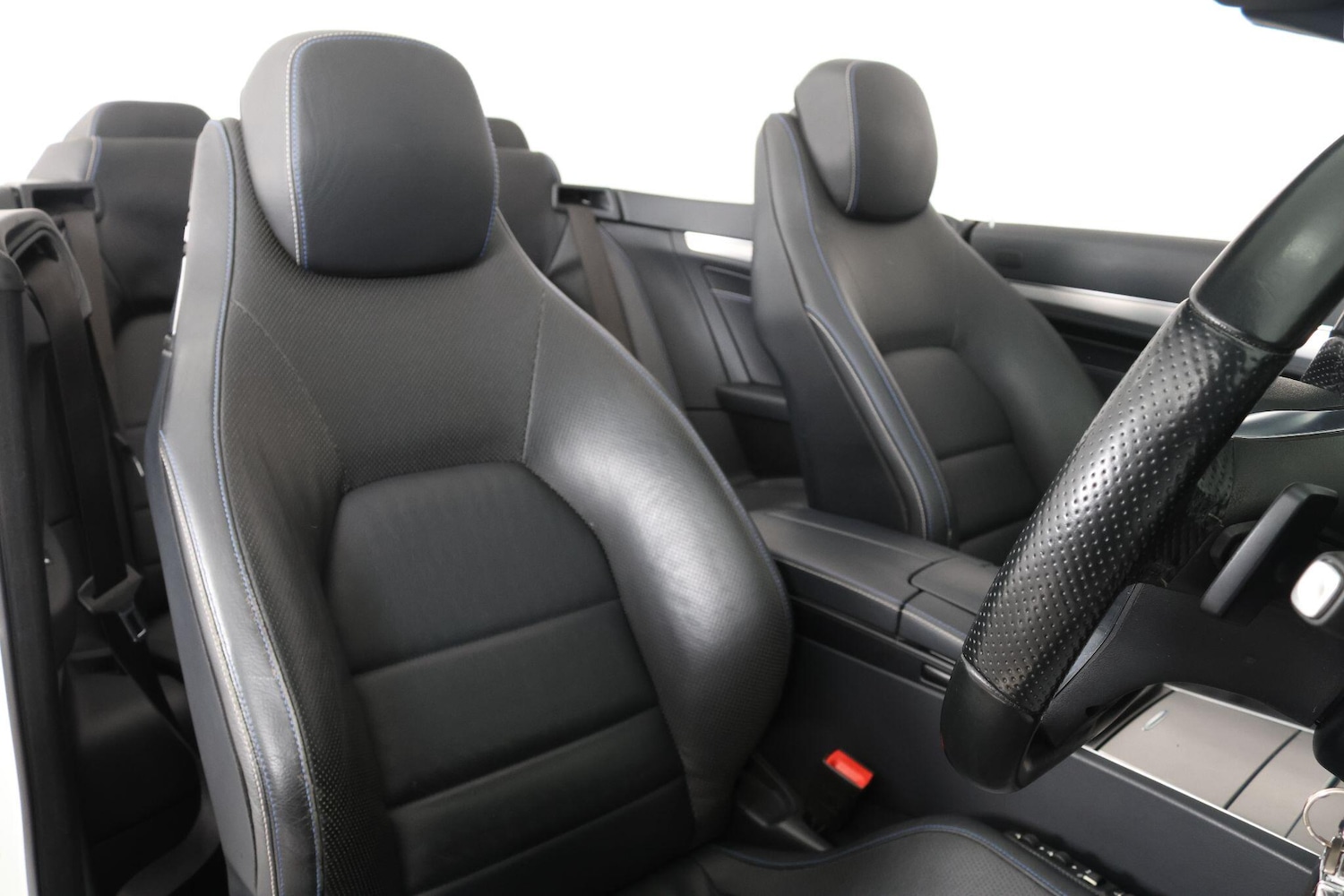 Used Mercedes-Benz E Class for sale - 76990997: Photo 61