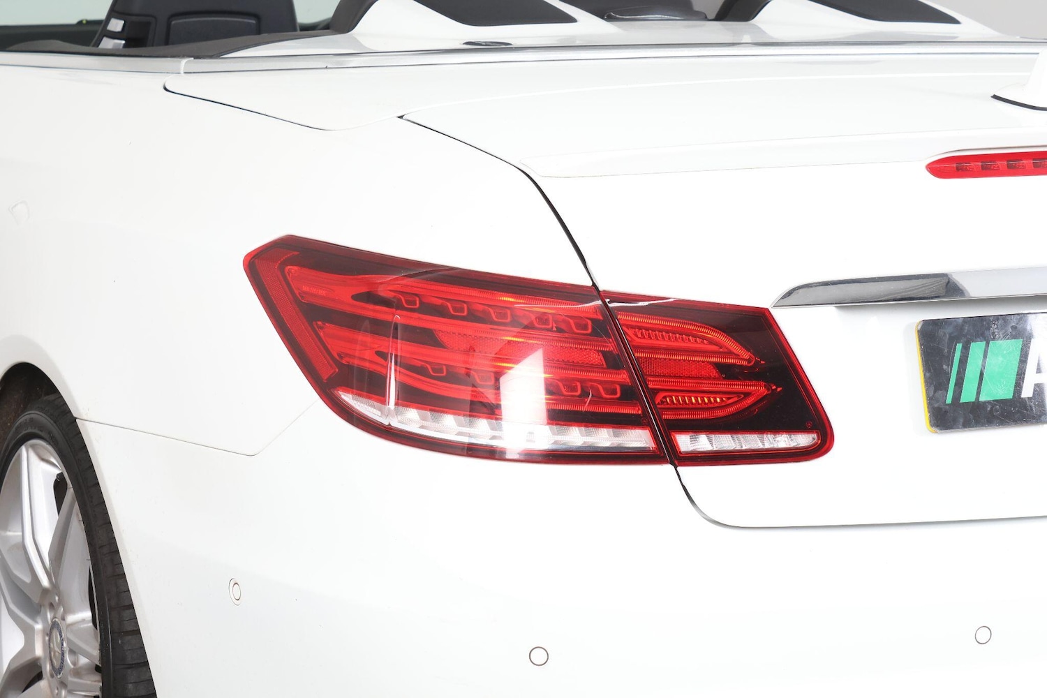 Used Mercedes-Benz E Class for sale - 76990997: Photo 70