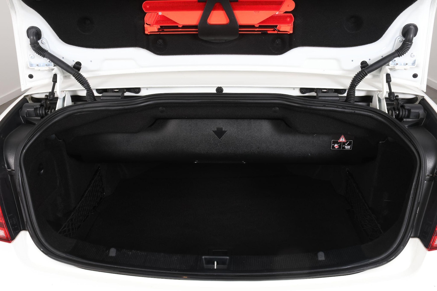 Used Mercedes-Benz E Class for sale - 76990997: Photo 72