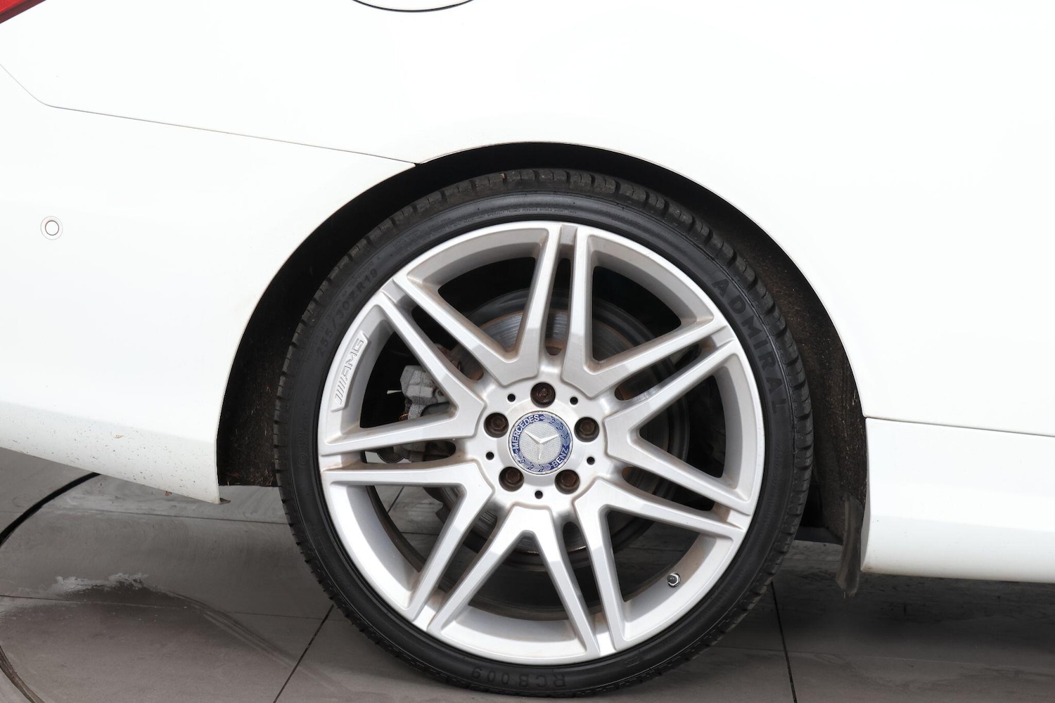 Used Mercedes-Benz E Class for sale - 76990997: Photo 74