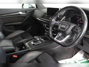 Used Audi Q5 2018 for sale - 77203355: Photo