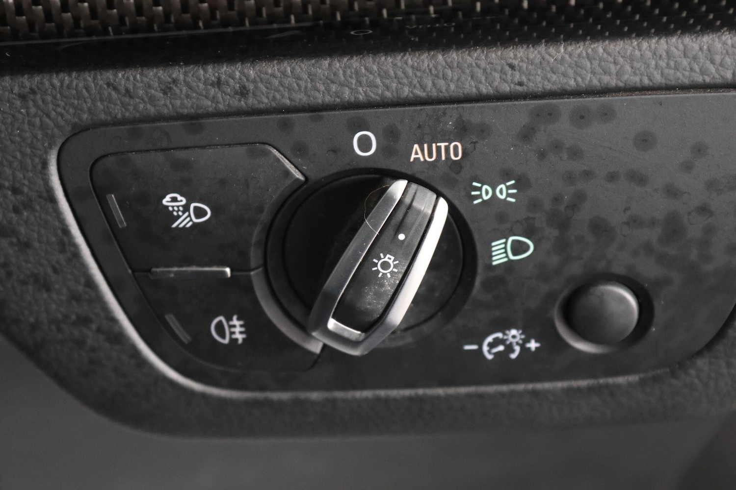 Used Audi Q5 2018 for sale - 77203355: Photo 64