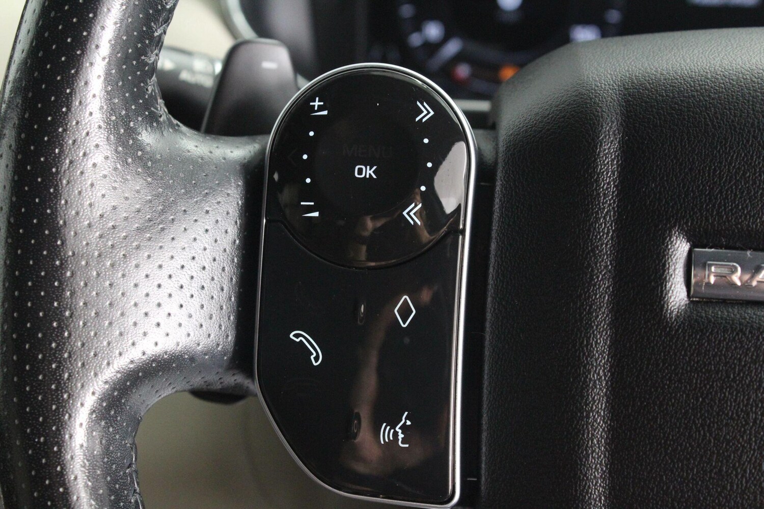 Used Land Rover Range Rover Sport for sale - 76997188: Photo 26