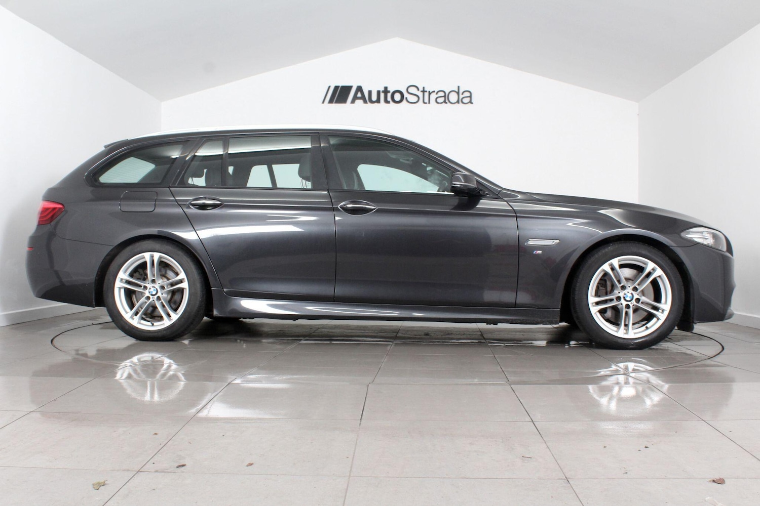 Used BMW 5 Series for sale - 76994365: Photo 7