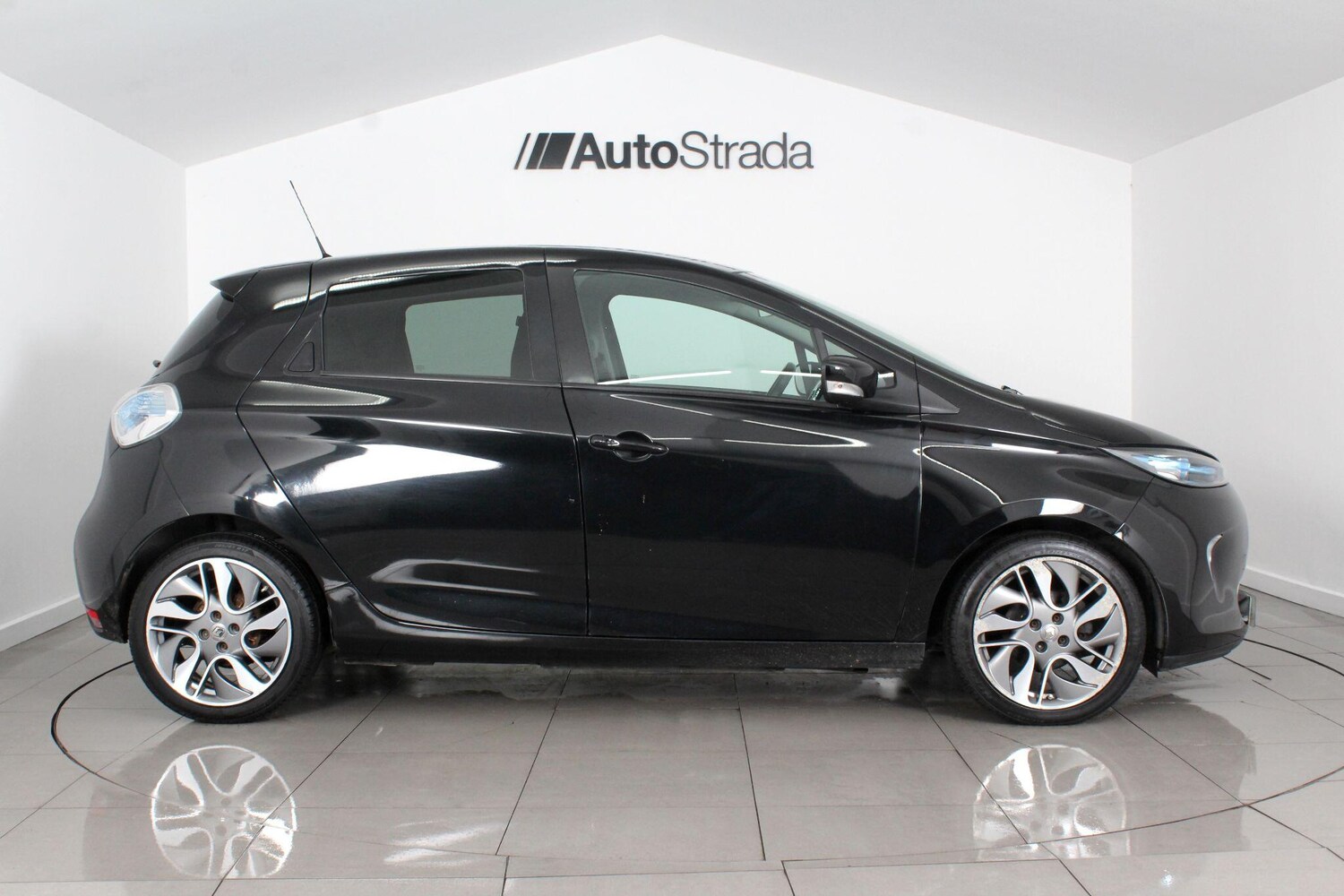 Used Renault Zoe for sale - 76995055: Photo 7
