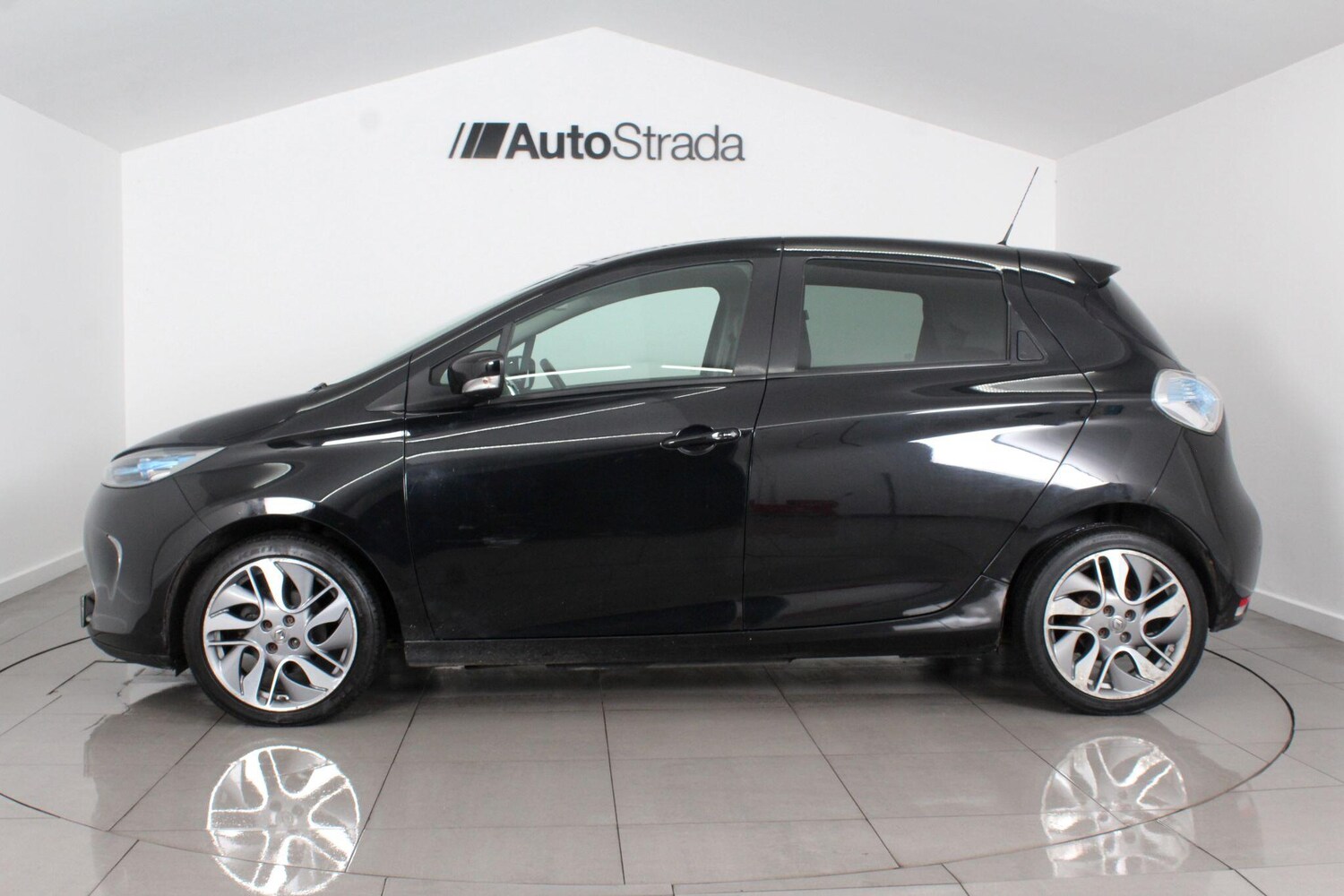 Used Renault Zoe for sale - 76995055: Photo 9