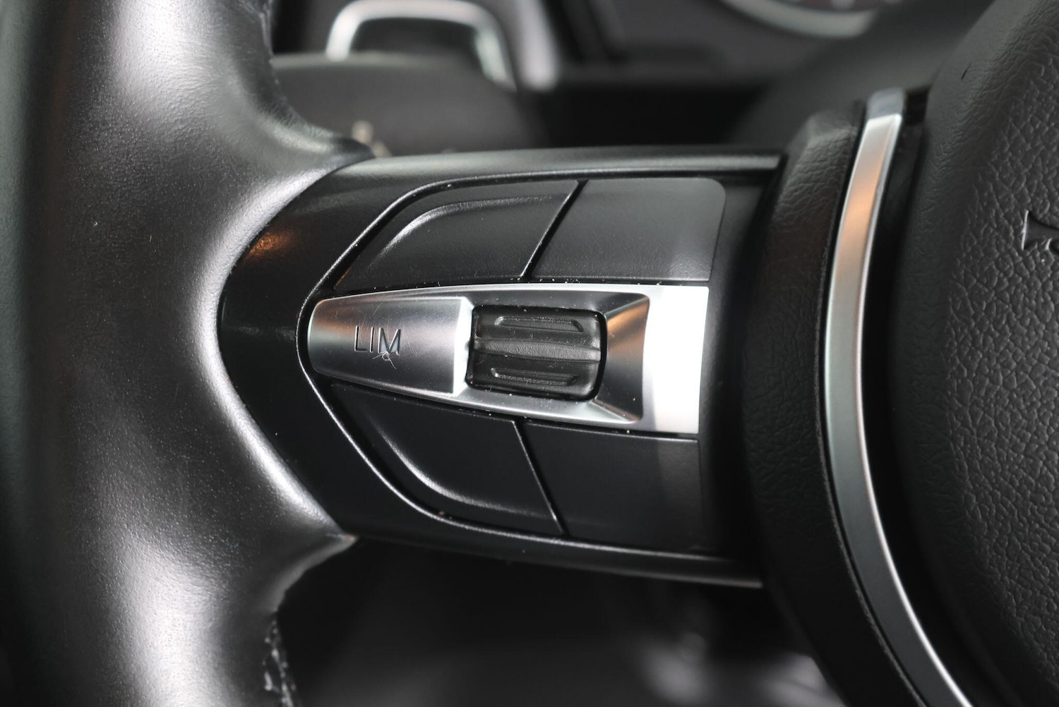 Used BMW 2 Series 2016 for sale - 77351646: Photo 25