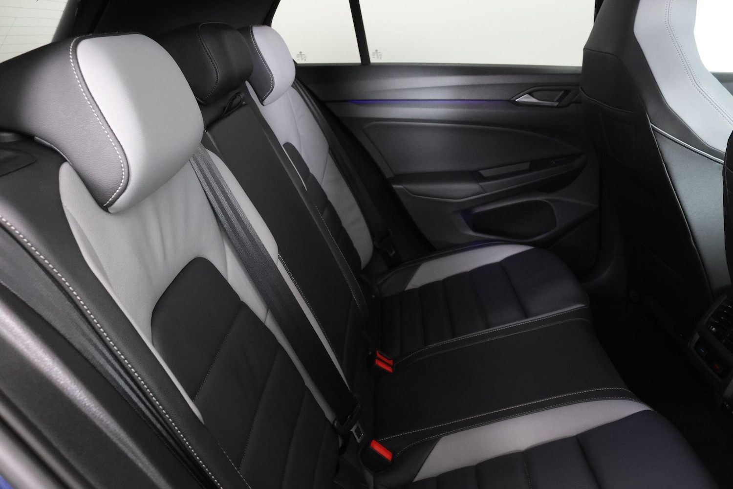 Used Volkswagen Golf 2021 for sale - 77202615: Photo 76