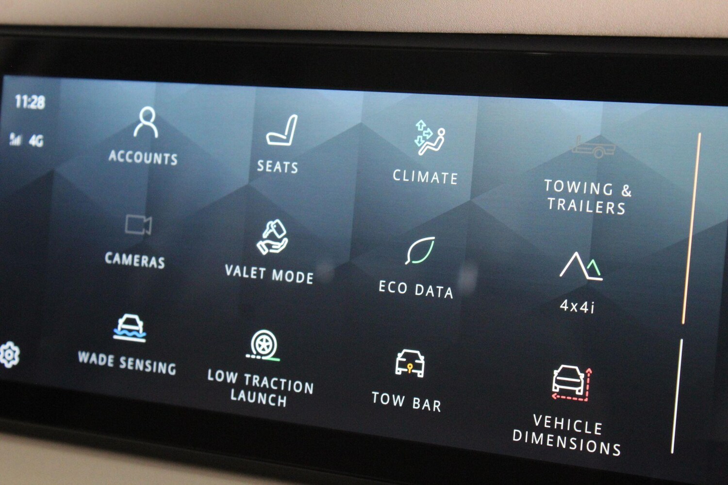 Used Land Rover Defender 2020 for sale - 77345396: Photo 35