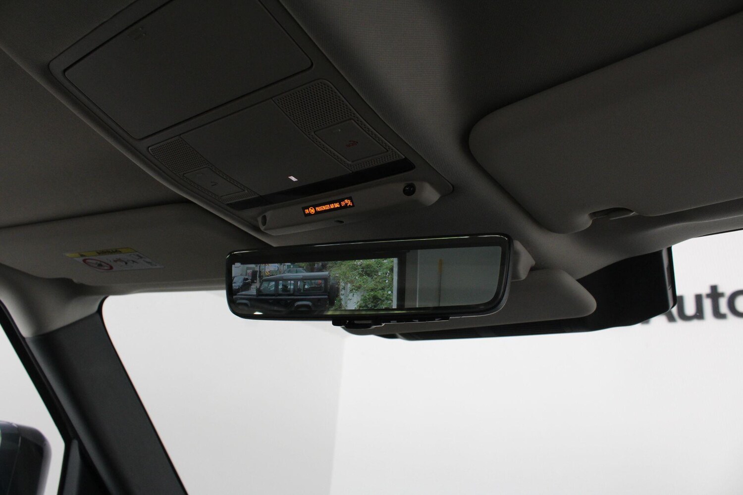 Used Land Rover Defender 2020 for sale - 77345396: Photo 50