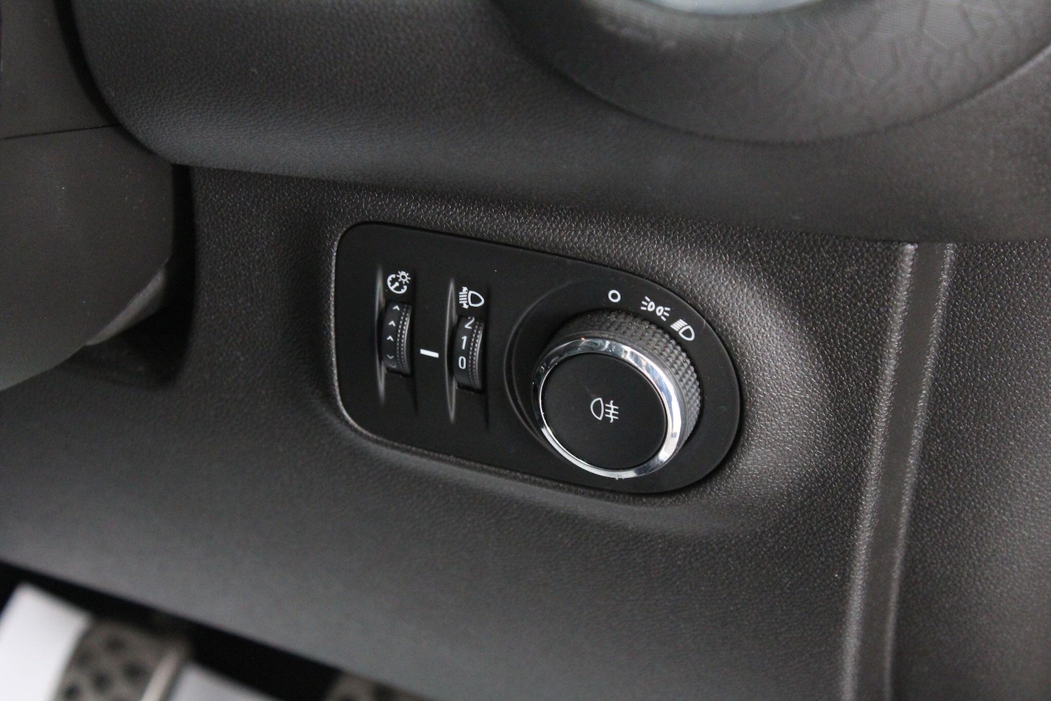 Used Vauxhall ADAM for sale - 76994843: Photo 34