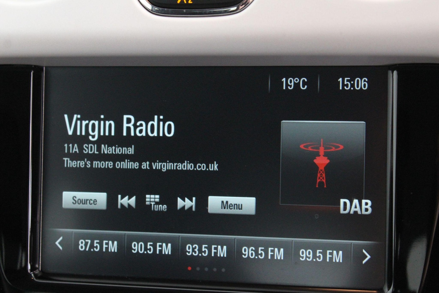 Used Vauxhall ADAM for sale - 76994843: Photo 4