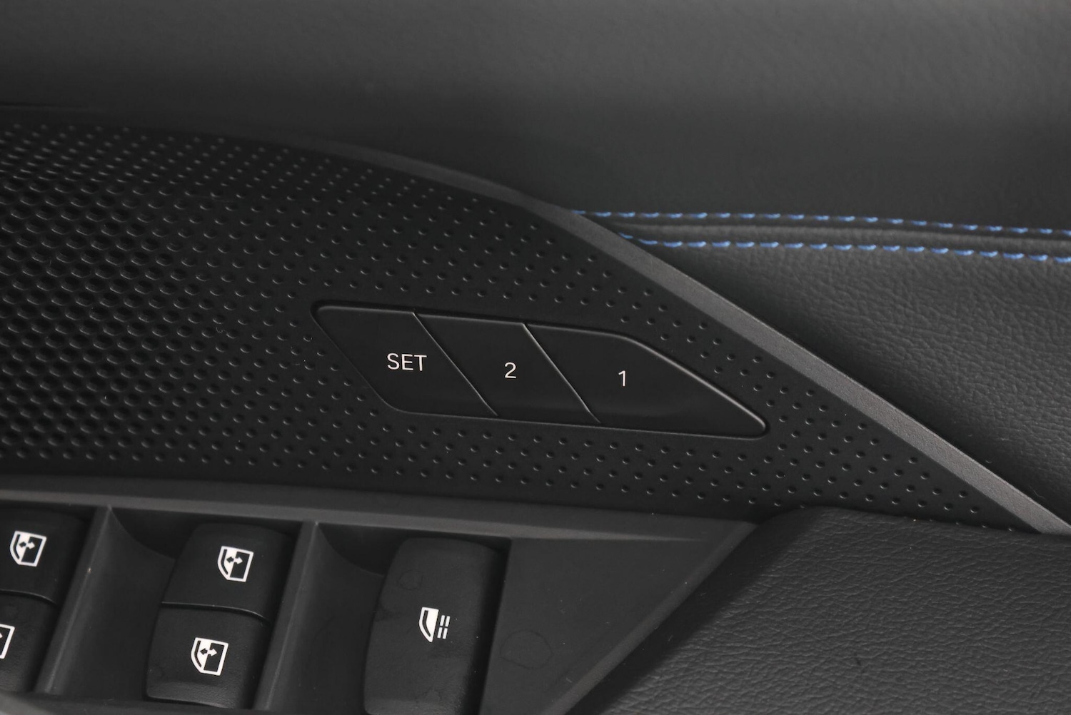 Used BMW 4 Series 2017 for sale - 77440590: Photo 67