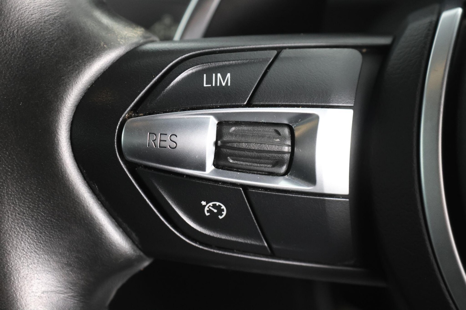 Used BMW 4 Series 2017 for sale - 76989665: Photo 27