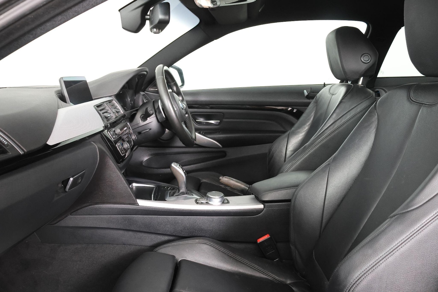 Used BMW 4 Series 2017 for sale - 76989665: Photo 57