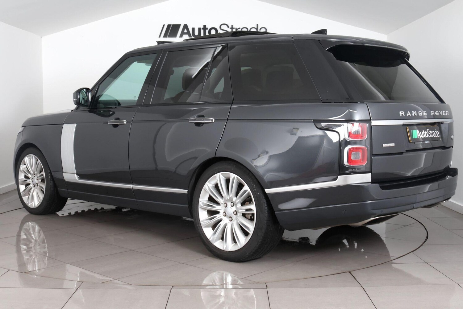Used Land Rover Range Rover 2018 for sale - 77645832: Photo 13