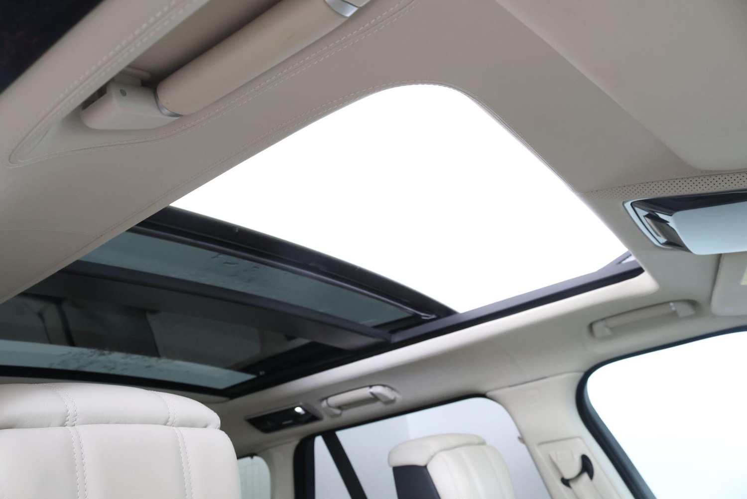 Used Land Rover Range Rover 2018 for sale - 77645832: Photo 3