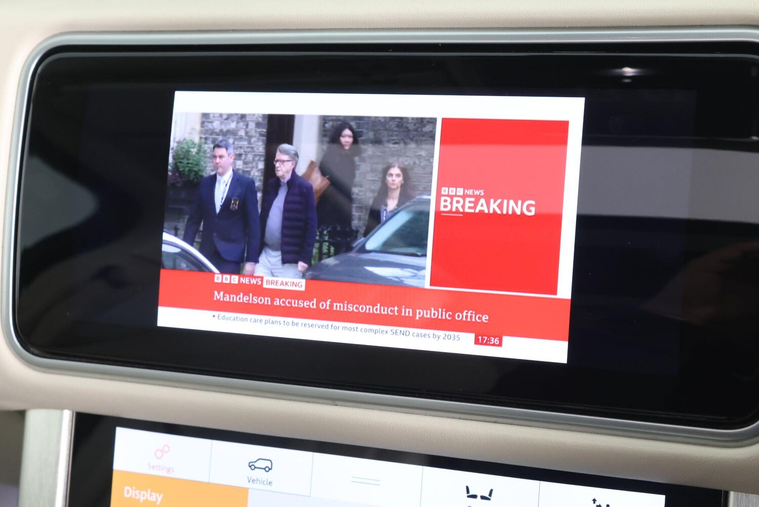 Used Land Rover Range Rover 2018 for sale - 77645832: Photo 32