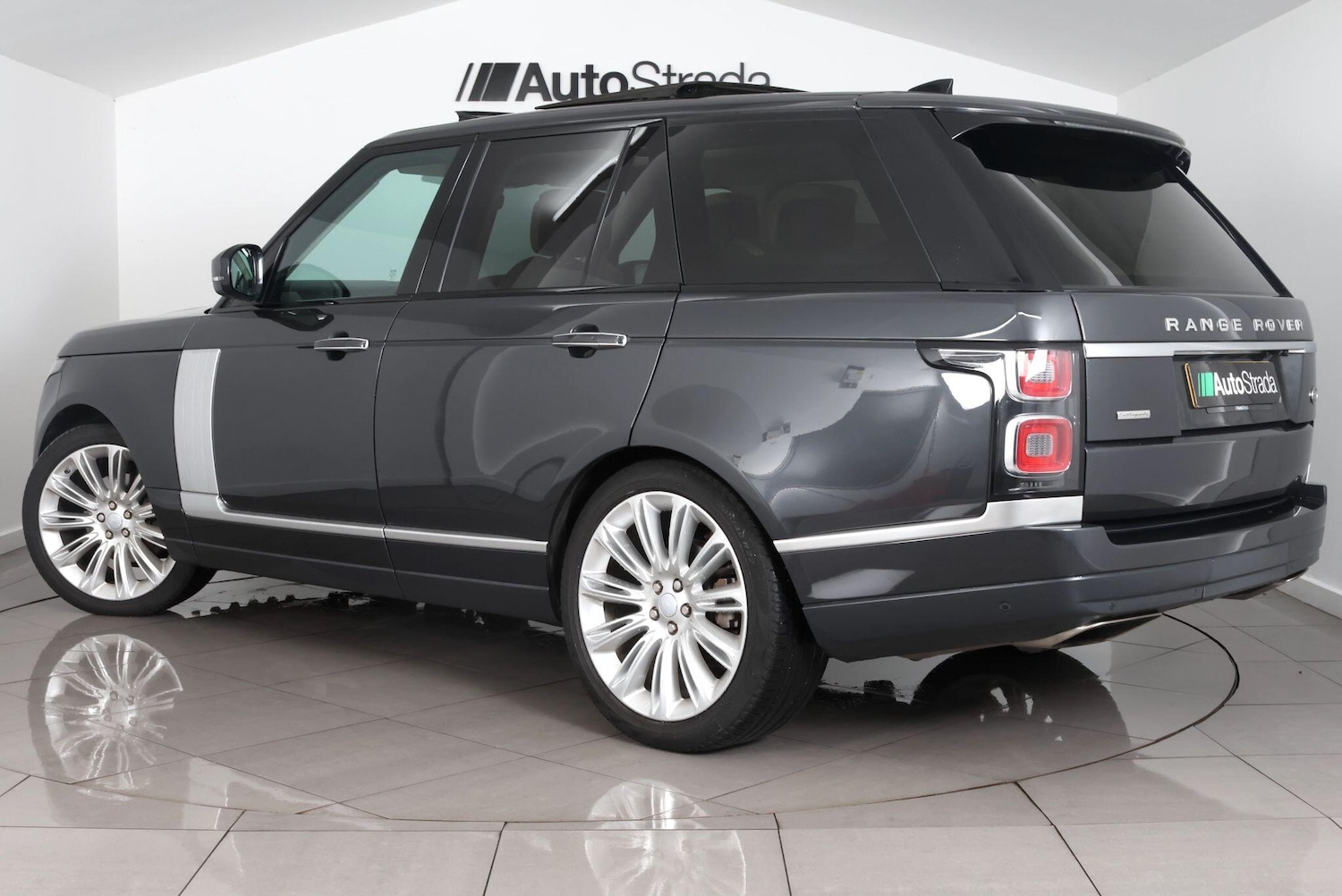 Used Land Rover Range Rover 2018 for sale - 77645832: Photo 8