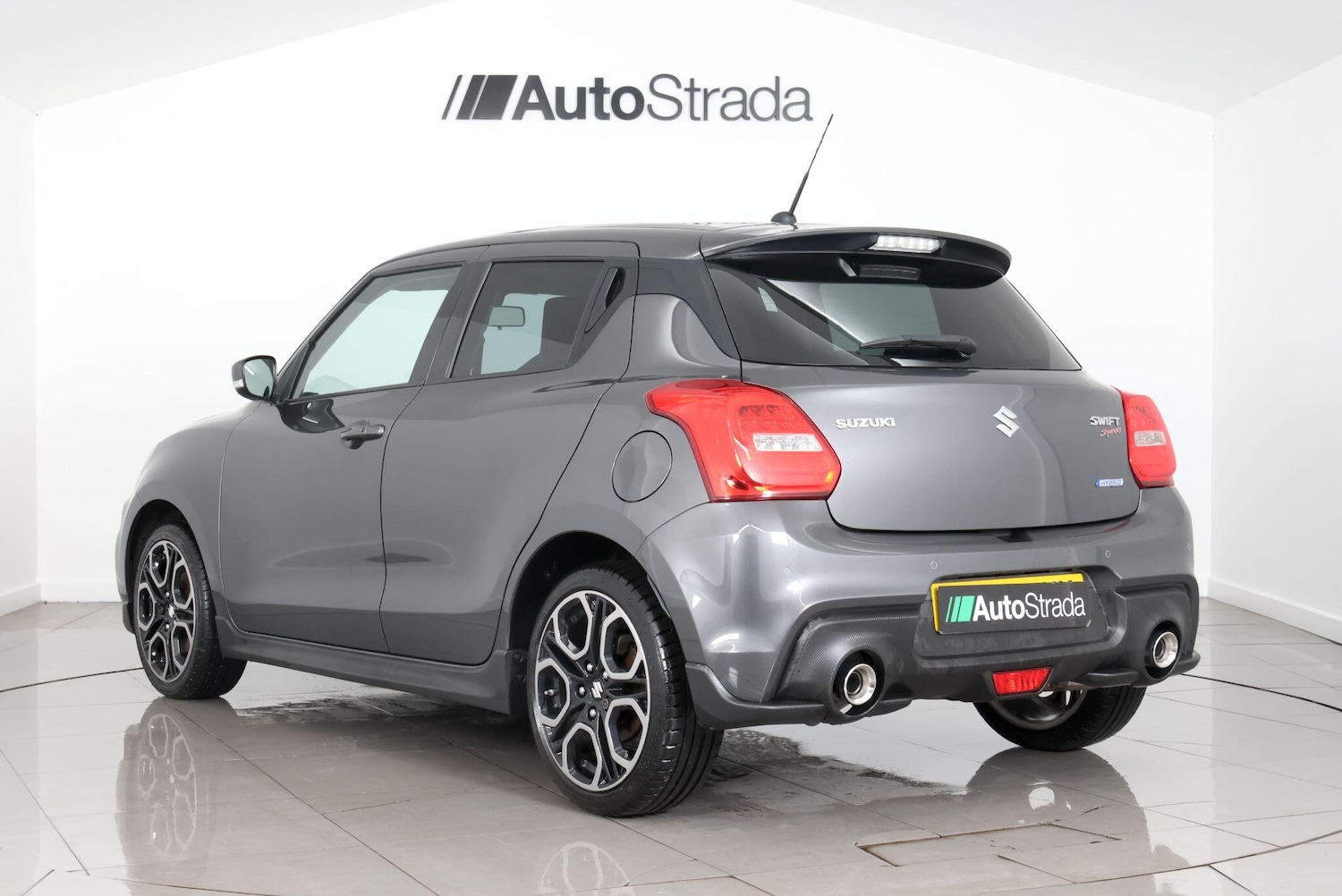 Used Suzuki Swift 2023 for sale - 77549504: Photo 11