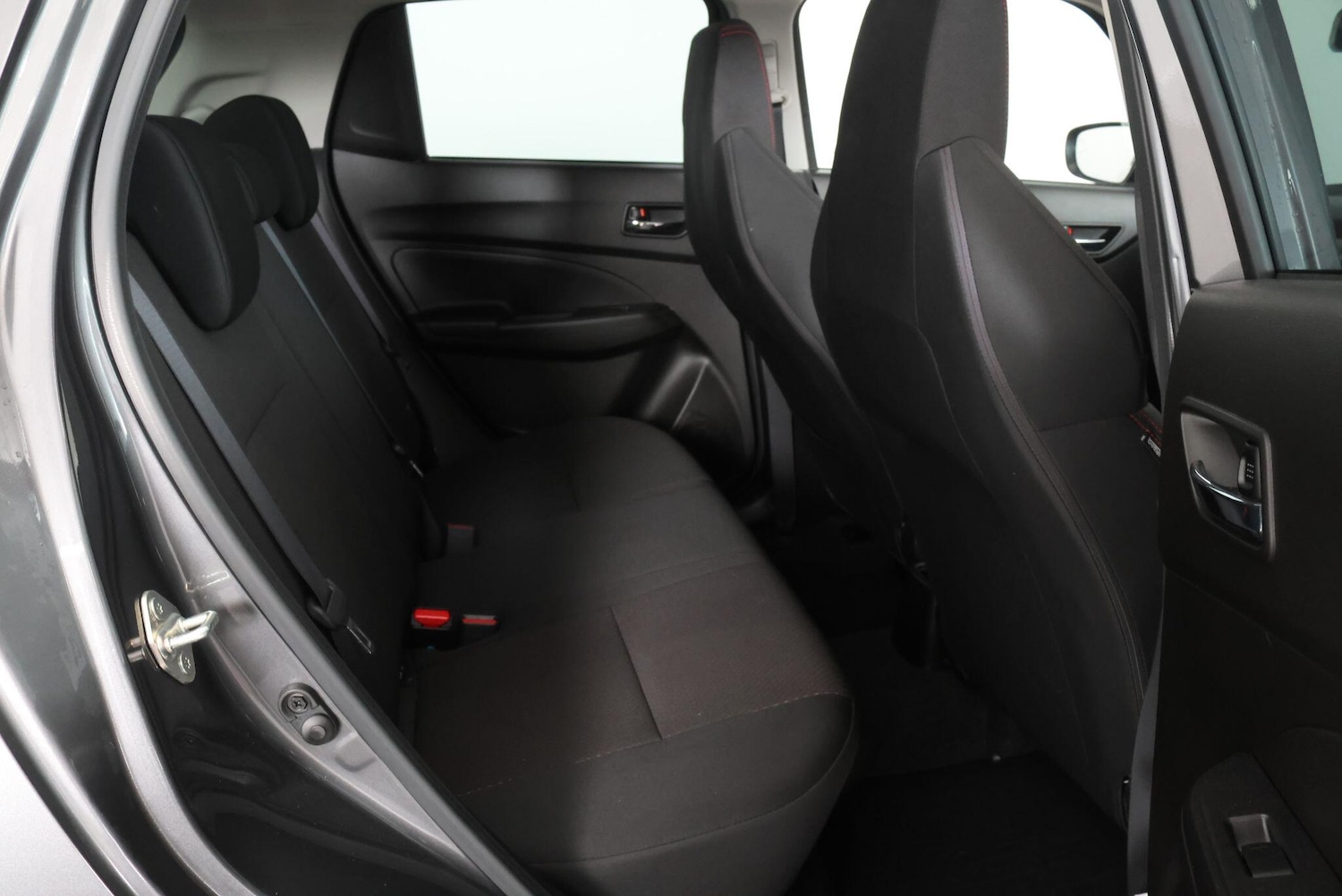 Used Suzuki Swift 2023 for sale - 77549504: Photo 29