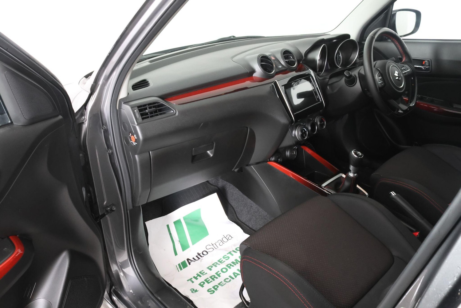 Used Suzuki Swift 2023 for sale - 77549504: Photo 39