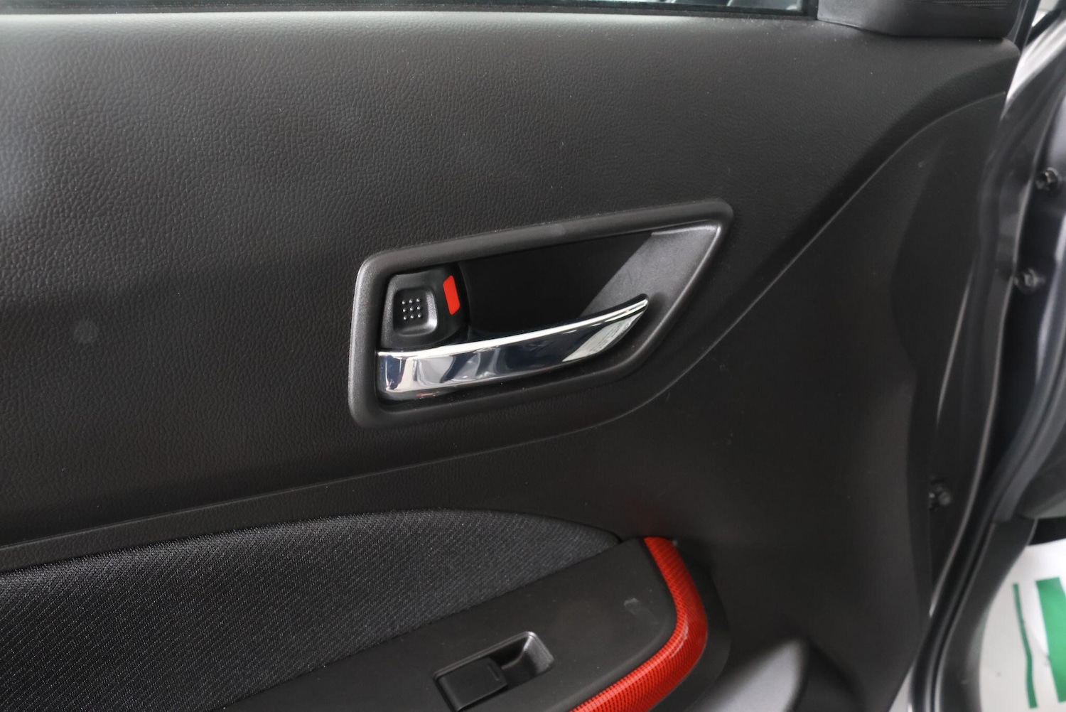 Used Suzuki Swift 2023 for sale - 77549504: Photo 41