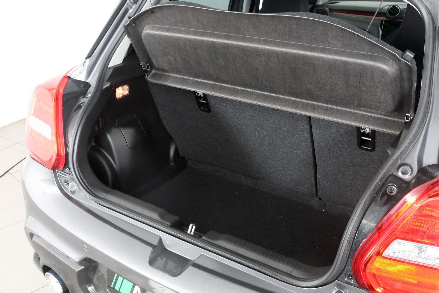 Used Suzuki Swift 2023 for sale - 77549504: Photo 61