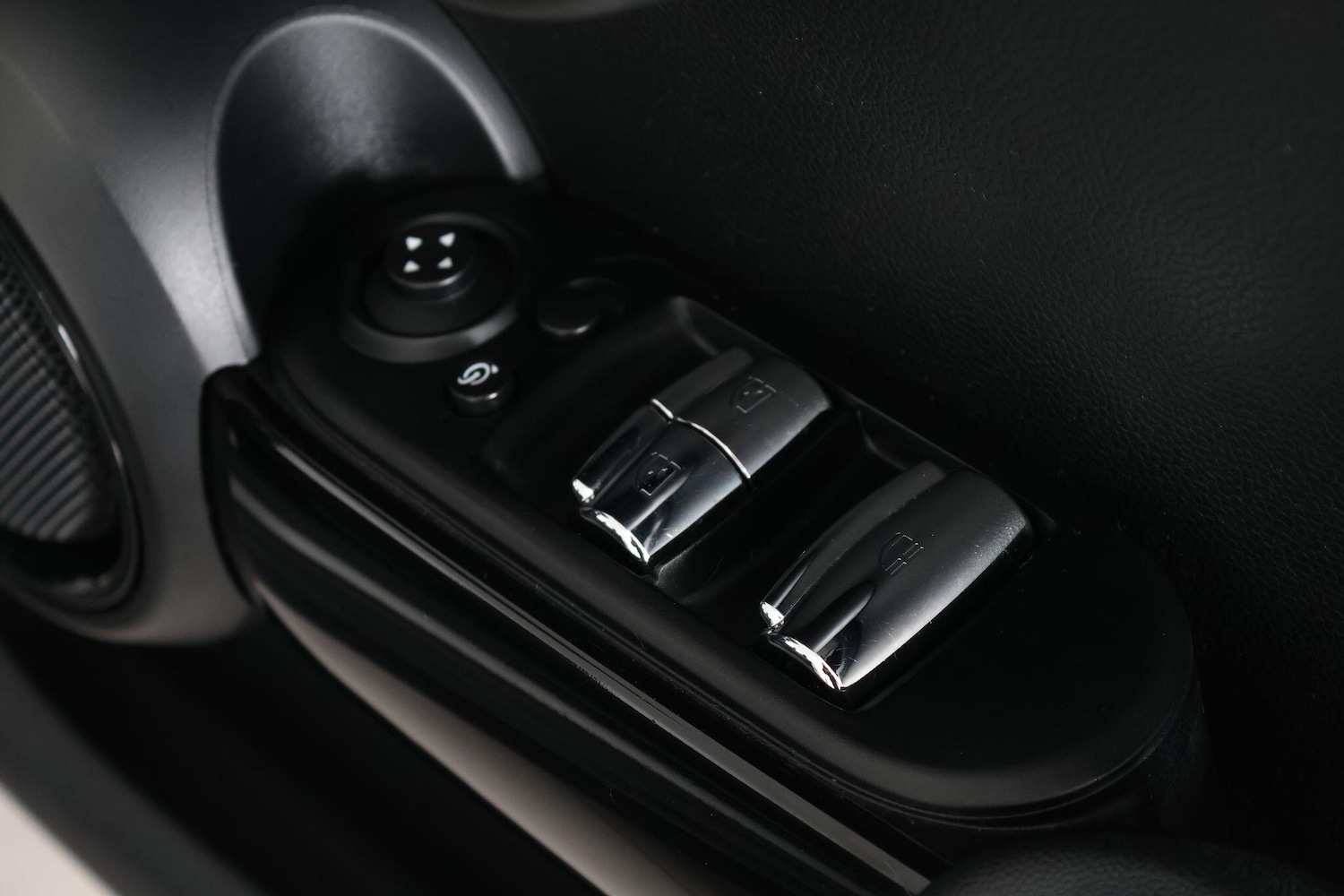 Used MINI Convertible 2017 for sale - 77020912: Photo 22