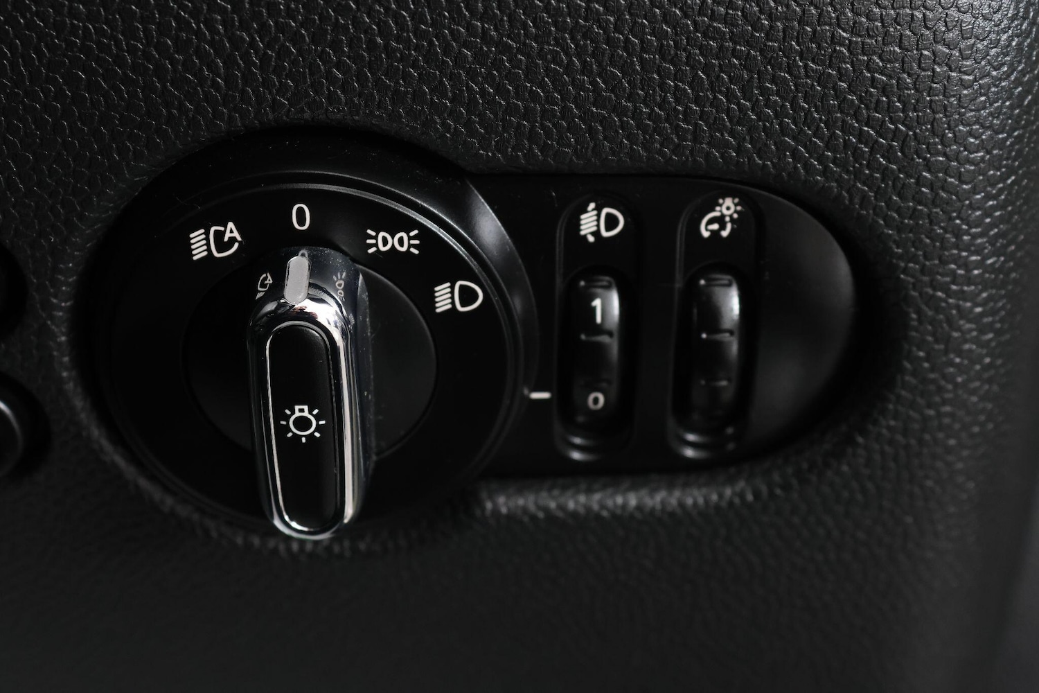 Used MINI Convertible 2017 for sale - 77020912: Photo 25