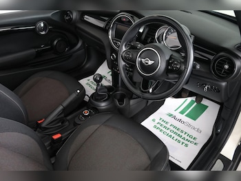 Used MINI Convertible 2017 for sale - 77020912: Photo