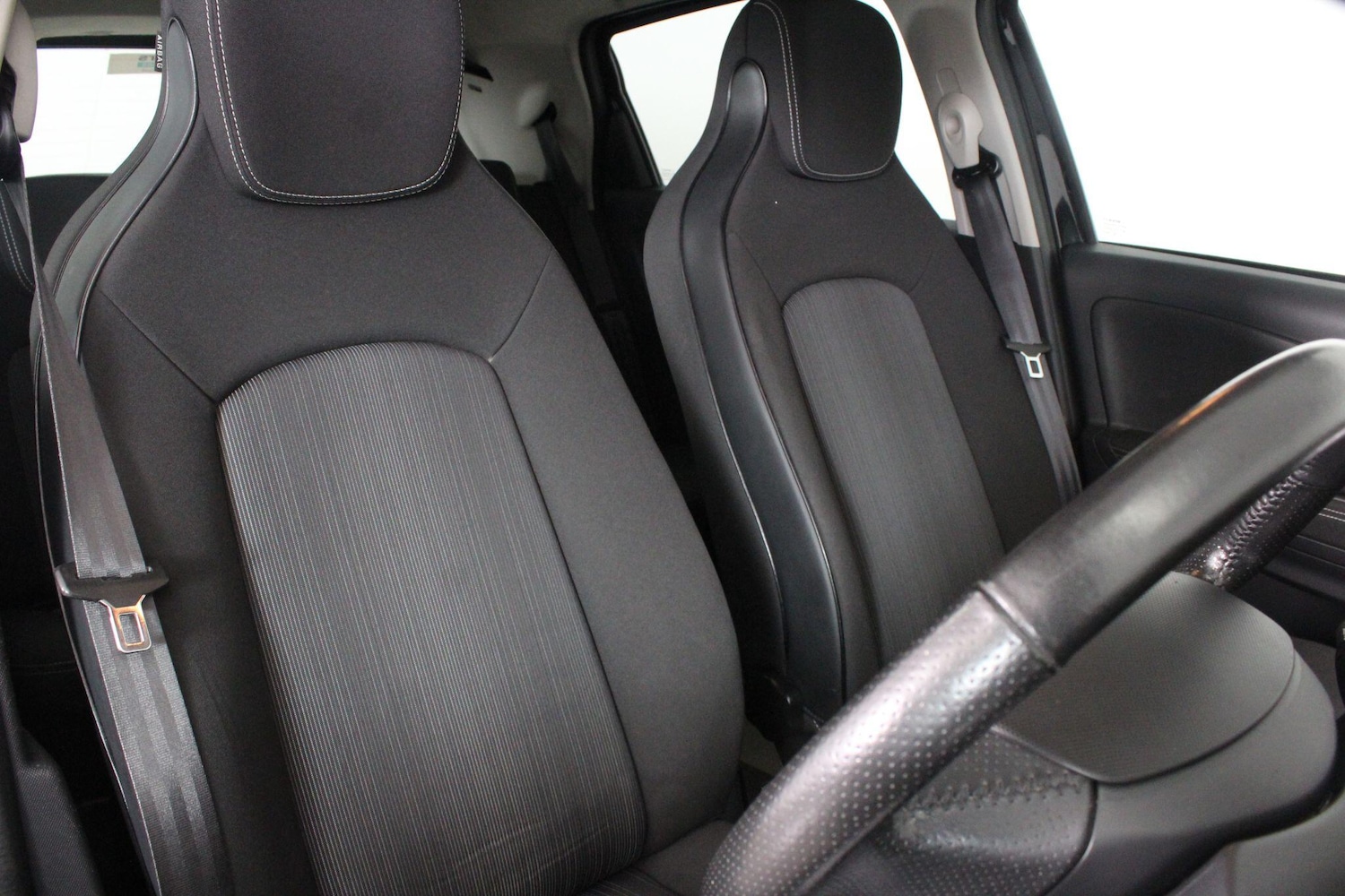 Used Renault Zoe for sale - 77359317: Photo 50