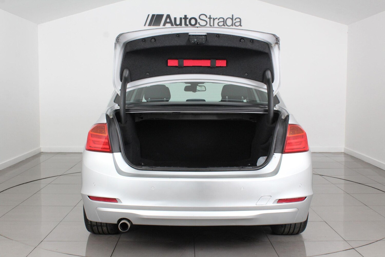 Used BMW 3 Series 2012 for sale - 76990676: Photo 21