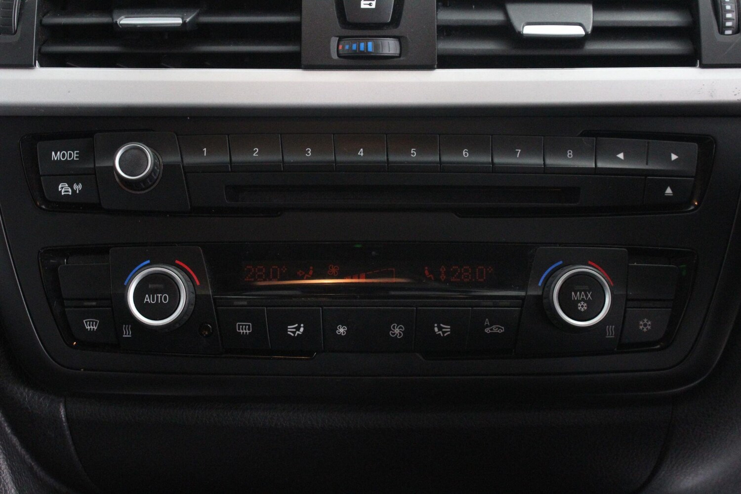 Used BMW 3 Series 2012 for sale - 76990676: Photo 35