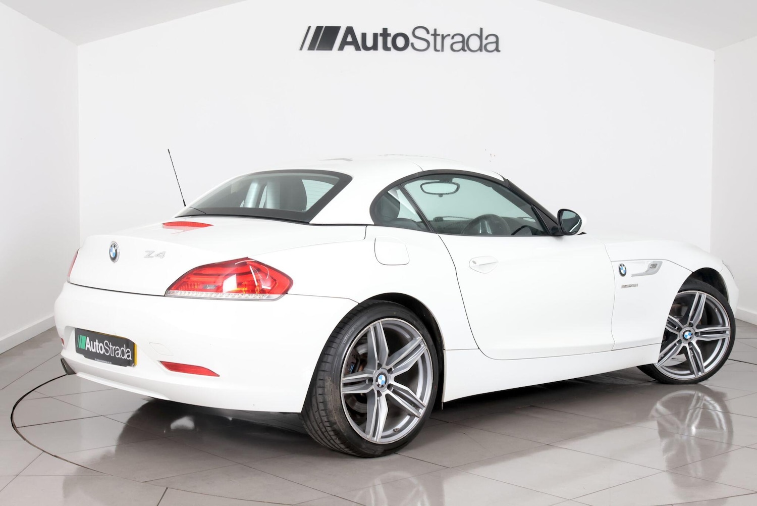 Used BMW Z4 2015 for sale - 77549300: Photo 19