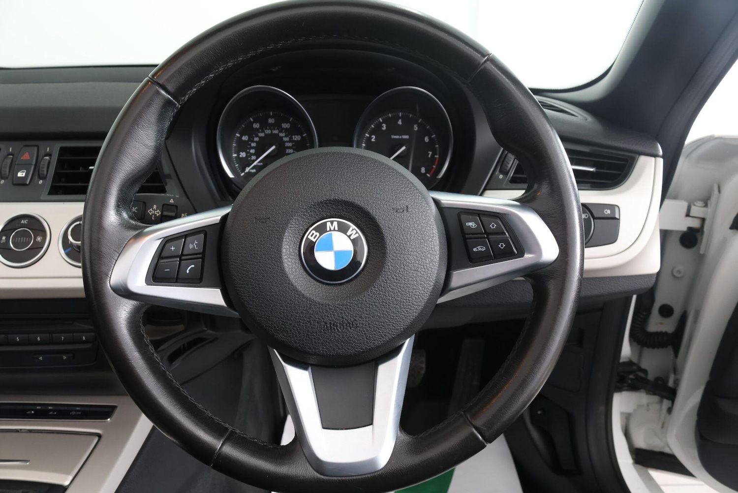 Used BMW Z4 2015 for sale - 77549300: Photo 21