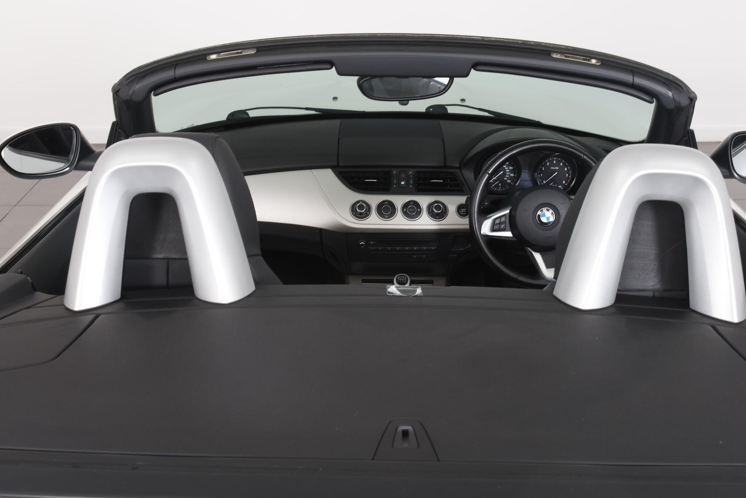 Used BMW Z4 2015 for sale - 77549300: Photo 37