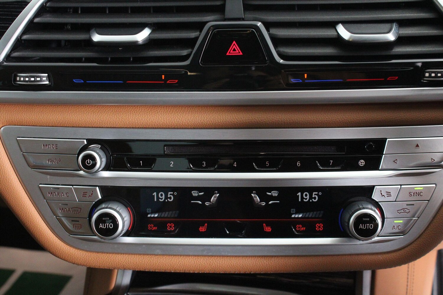 Used BMW 7 Series 2019 for sale - 76990623: Photo 41