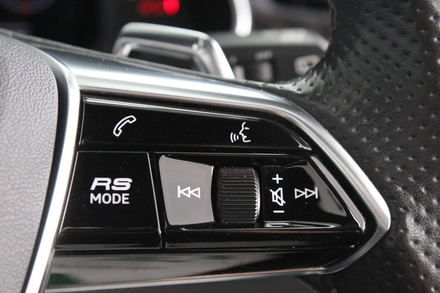 Used Audi RS6 Avant for sale - 76990584: Photo 31