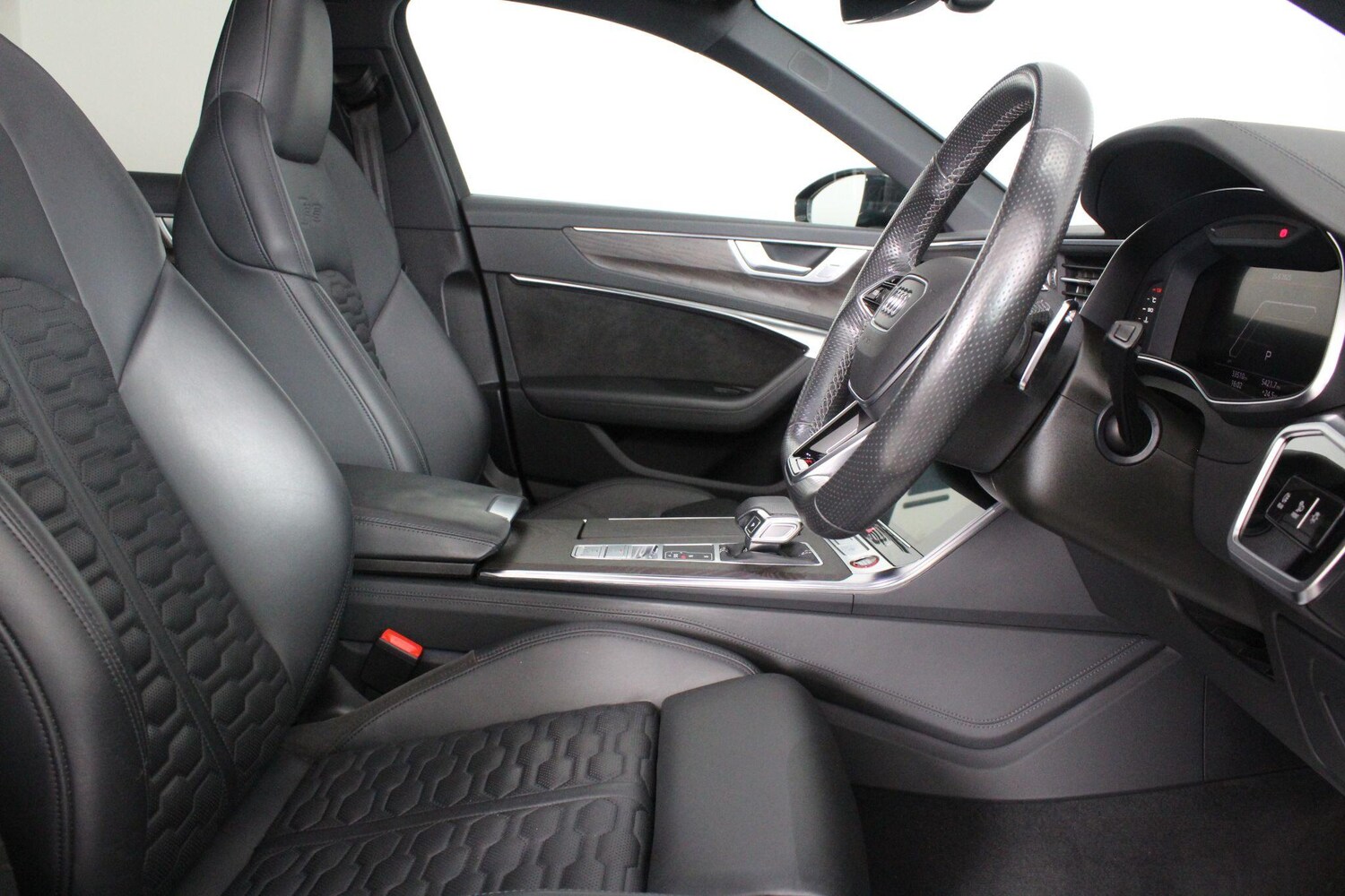 Used Audi RS6 Avant for sale - 76990584: Photo 64